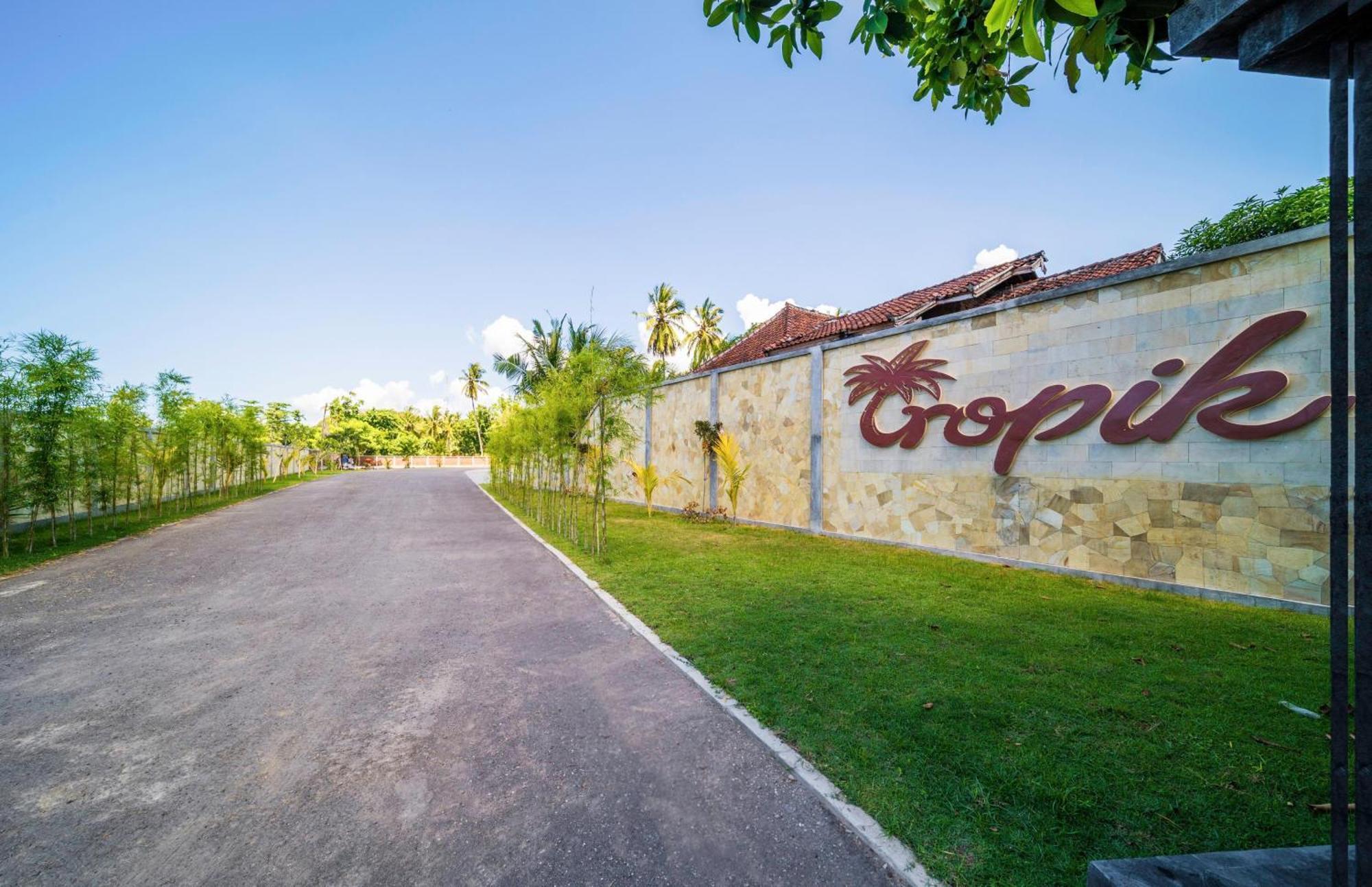 Tropik Resort Lombok Selong Belanak Dış mekan fotoğraf