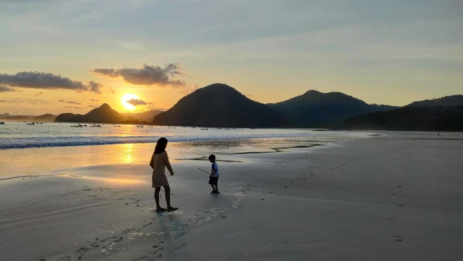 Tropik Resort Lombok Selong Belanak Dış mekan fotoğraf